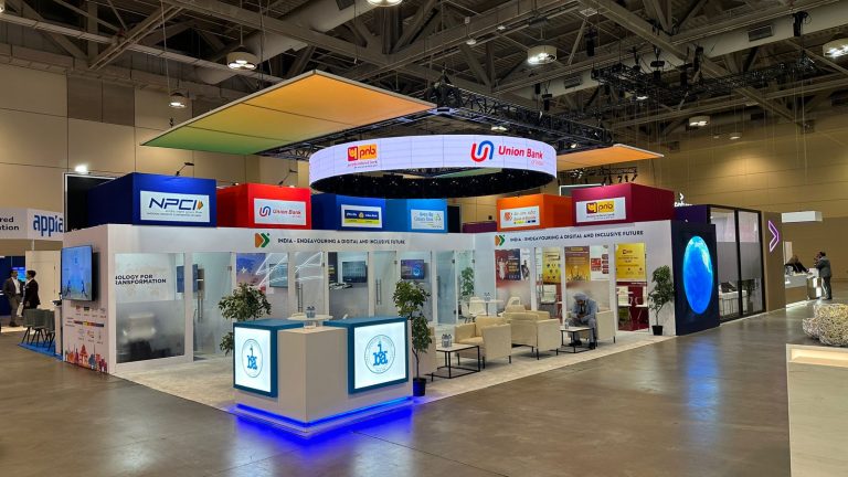 Exhibition stand for the Banking sector by Interior Today in the USA